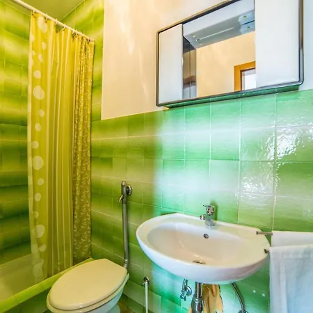 Antic 4255 Guest house 3*