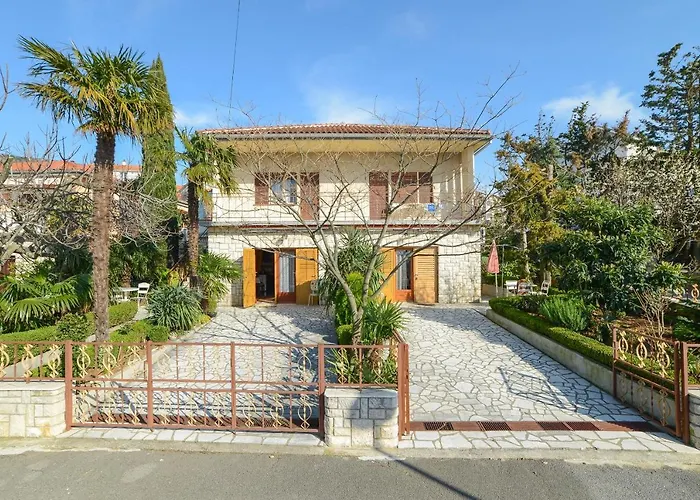 Gasthuis Antic 4255 Selce