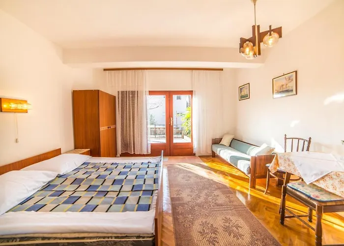 بيت ضيافة Antic 4255 3*